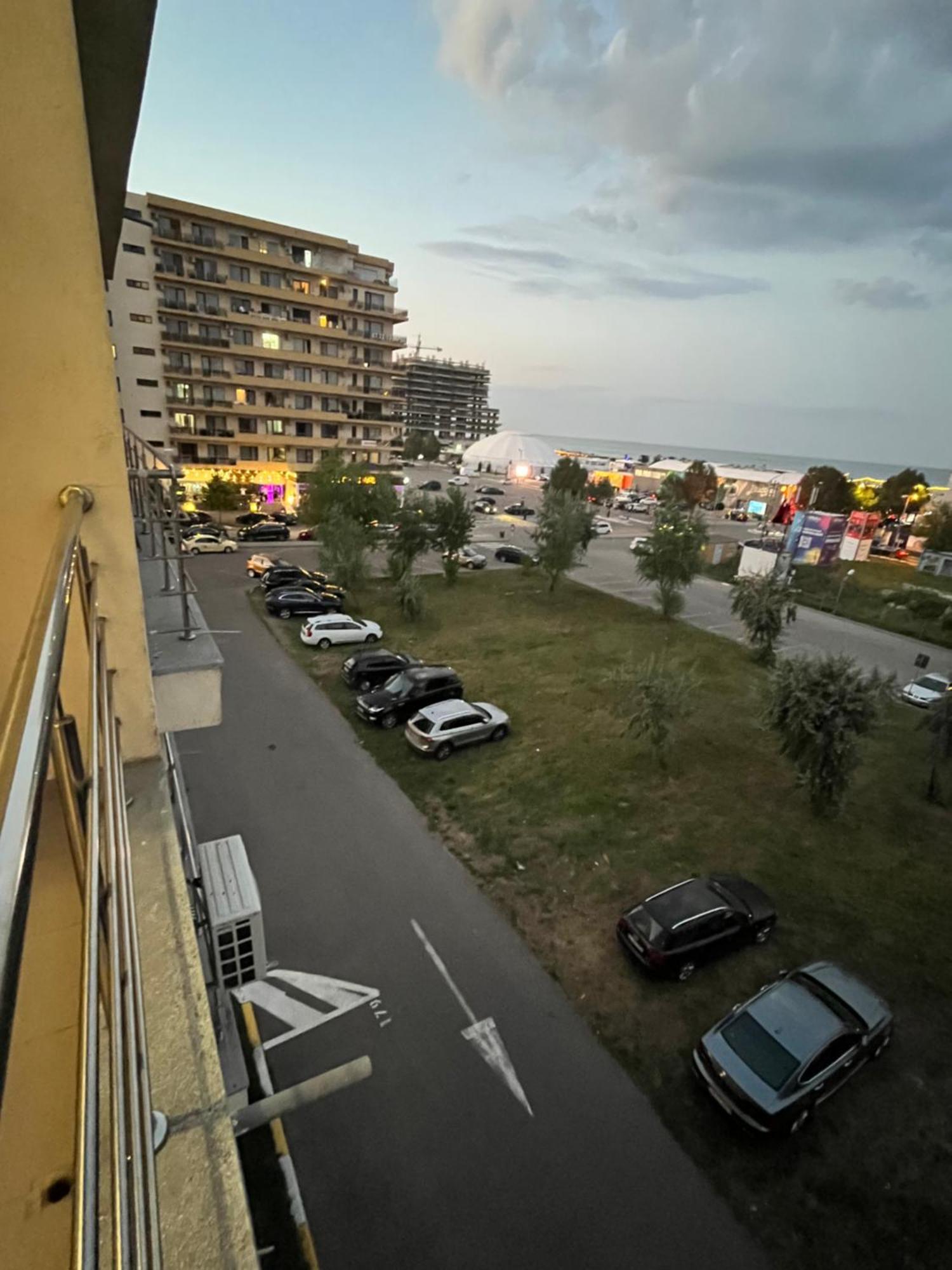 Fratellyvibe Mamaia Lägenhet Exteriör bild